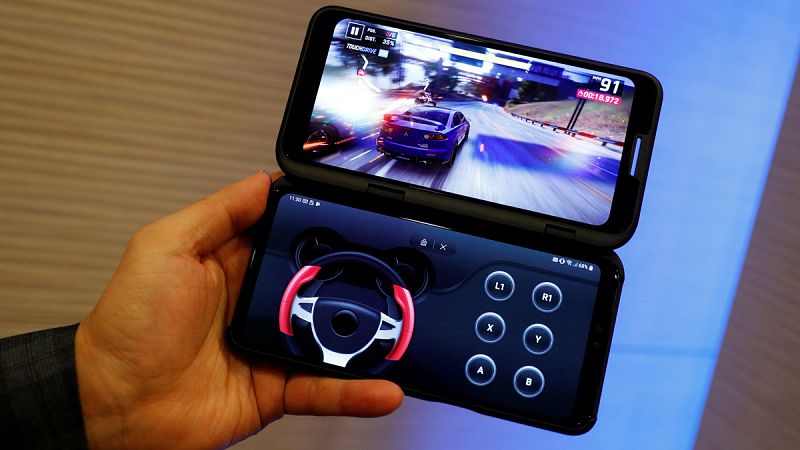 LG V50, un terminal a medio camino entre los móviles plegables y los convencionales