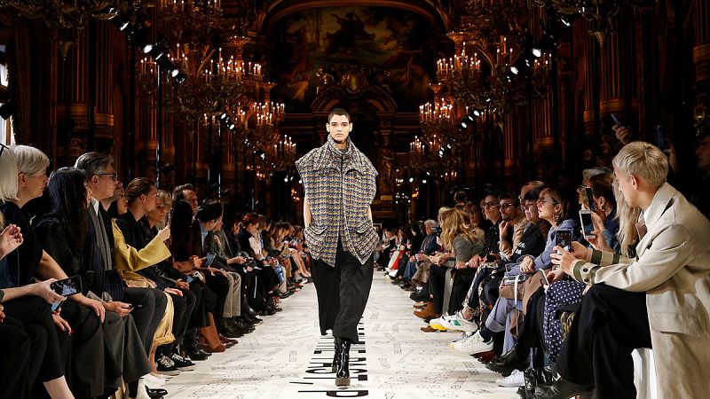 La serenidad se sube a la pasarela de la mano de Louis Vuitton