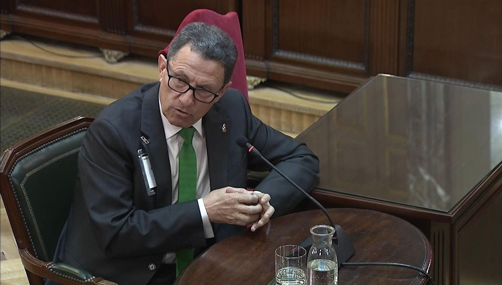 Los jefes de Policía y Guardia Civil en Cataluña el 1-O dicen que hubo resistencia violenta en los colegios