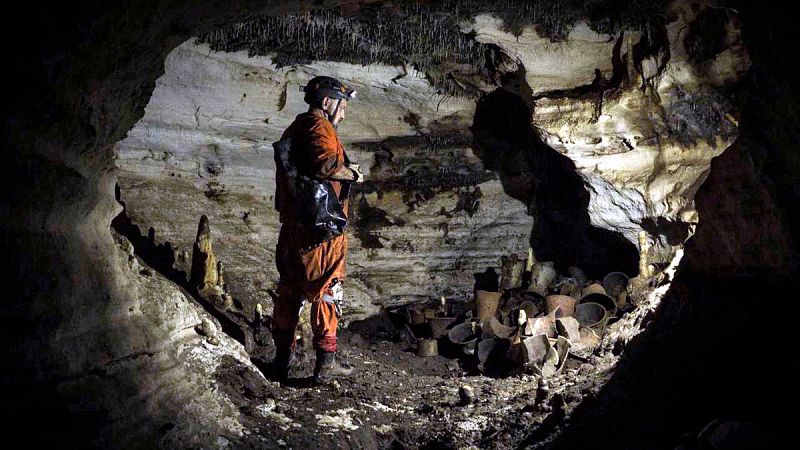 Descubren un gran santuario maya intacto bajo Chichén Itzá