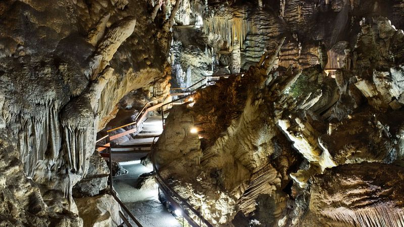 Cuevas: tesoros bajo tierra