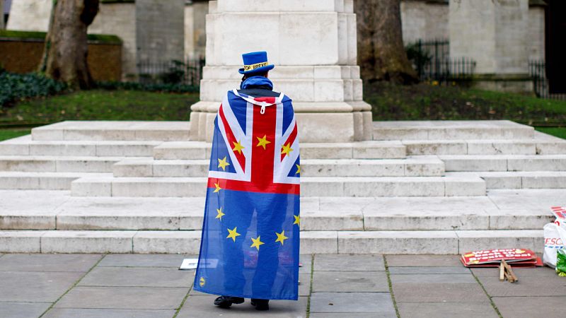 Bruselas ofrece a Londres la salida unilateral de la unión aduanera para desbloquear el 'Brexit'