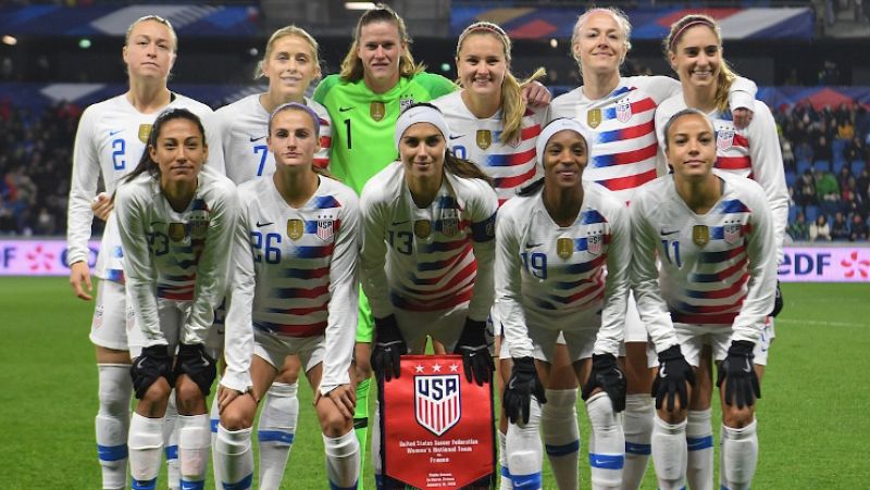 La selección estadounidense de fútbol femenino demanda a la US Soccer por discriminación