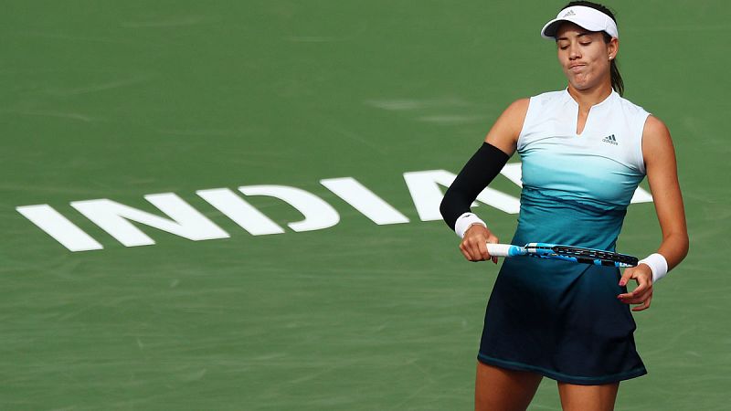 Muguruza derrota a Serena Williams, que se retira por problemas de respiración