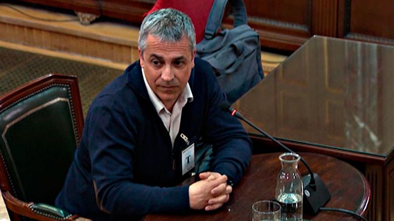 Un proveedor de la cartelería del 1-O declara que le dijeron que pagaría la Generalitat, pero que no facturaron