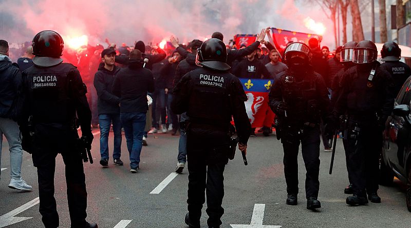 Detenidos seis aficionados del Olympique de Lyon y uno del Barcelona