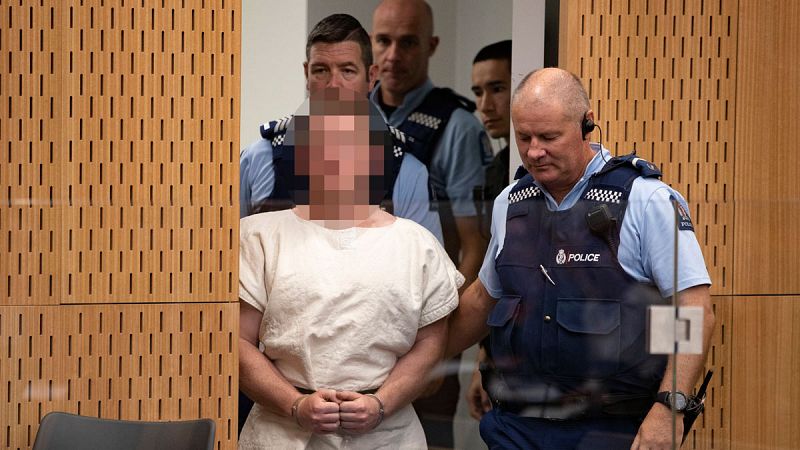 Nueva Zelanda imputa por asesinato al autor de la matanza en Christchurch y reformará su ley de armas