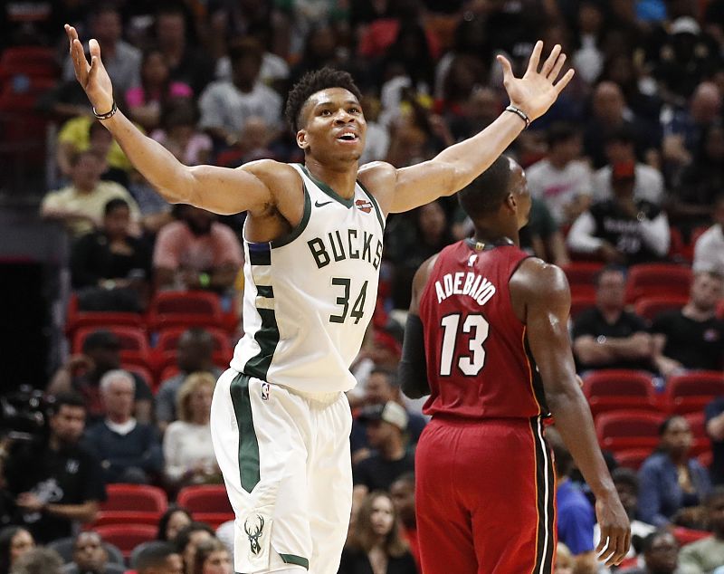 Antetokounmpo lidera una remontada histórica de los Bucks