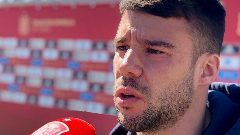 Bernat: "Hacía mucho tiempo que no venía a la selección, es un gran premio para mí"