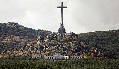 14 horas - La Abogacía recusa al juez que suspendió las obras para exhumar a Franco - Escuchar ahora