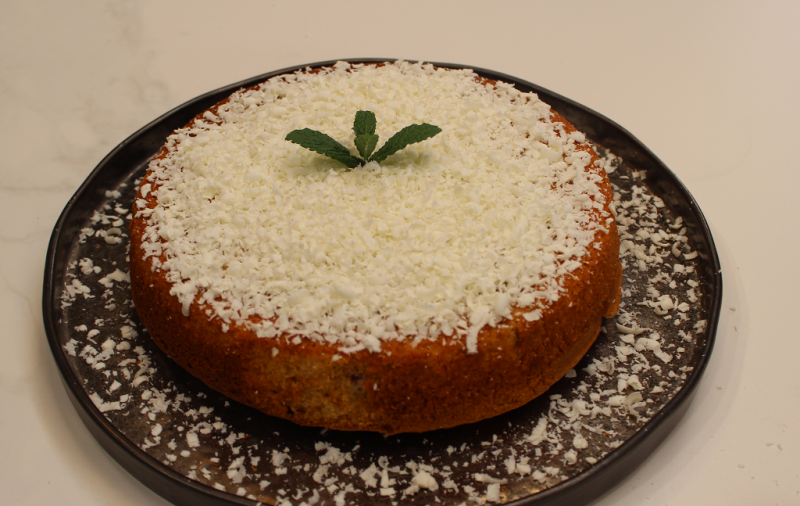 Receta de "bizcocho con cerezas" de Dani Garc�a