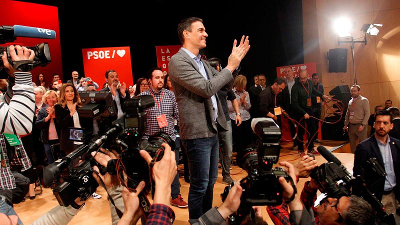 Sánchez acusa a las "derechas" de "jugar a la abstención" y llama a la movilización para "ganar y gobernar"