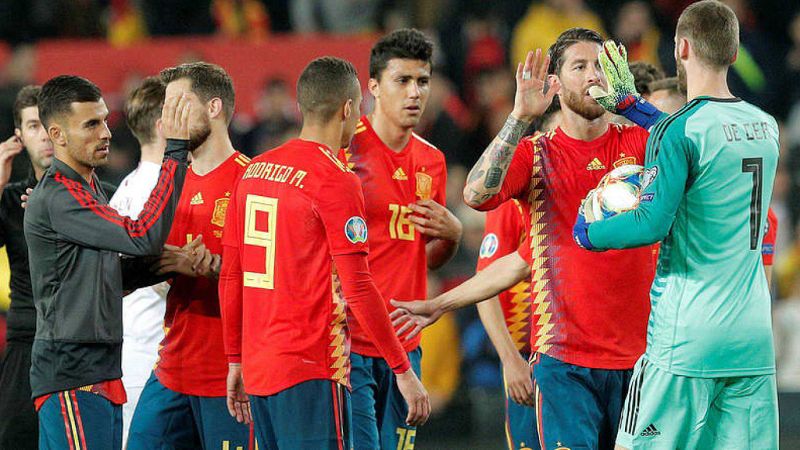 España sale con ocho novedades en Malta