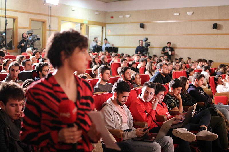 25 años de Periodismo con Radio 5