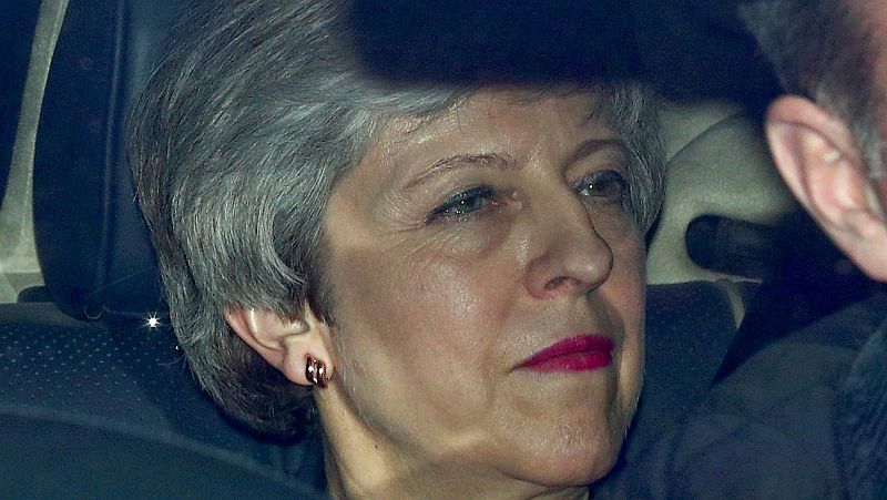 May ofrece a los conservadores rebeldes su dimisión si aprueban el acuerdo del 'Brexit'
