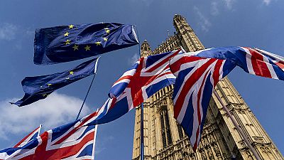 Boletines RNE - El Parlamento británico votará este viernes el acuerdo del 'Brexit' - Escuchar ahora