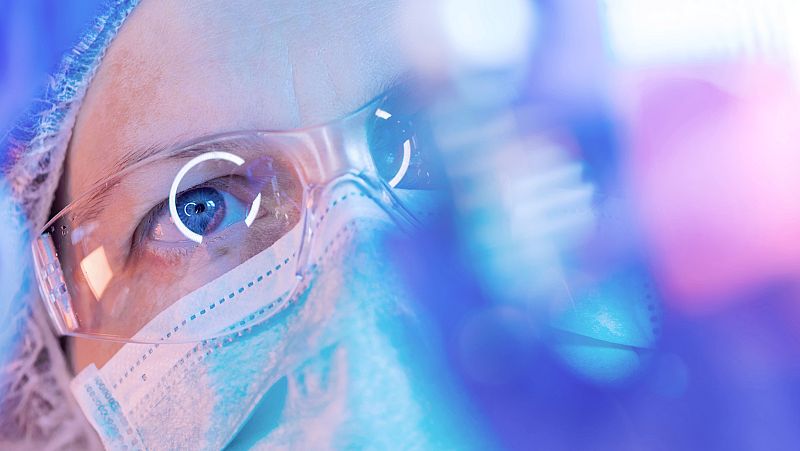 Decenas de investigadores españoles piden soluciones urgentes para evitar el colapso de la I+D+i