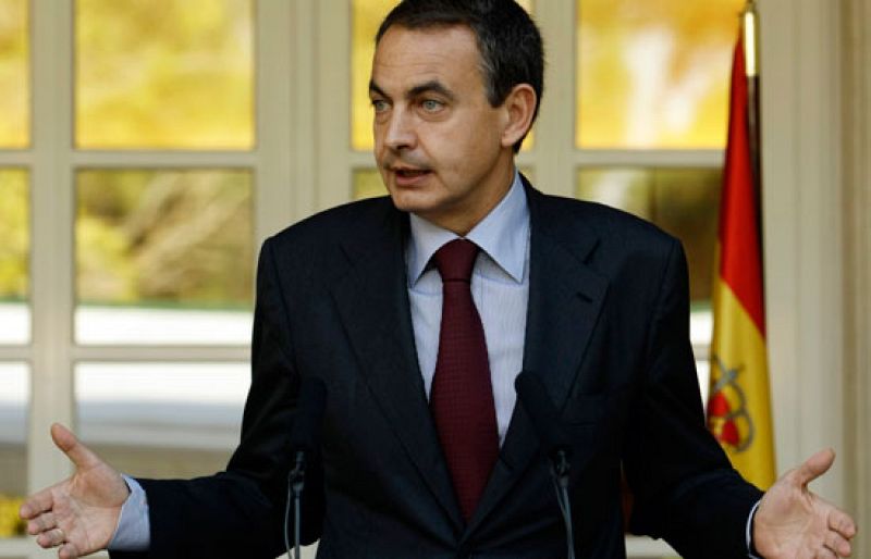 Zapatero se reunirá con Rajoy y los agentes sociales para preparar la cumbre
