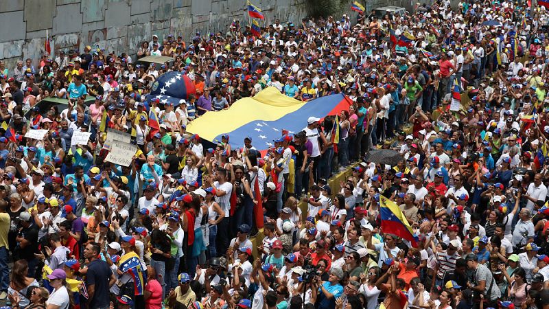 Nueva jornada de protestas en Venezuela en medio de los apagones
