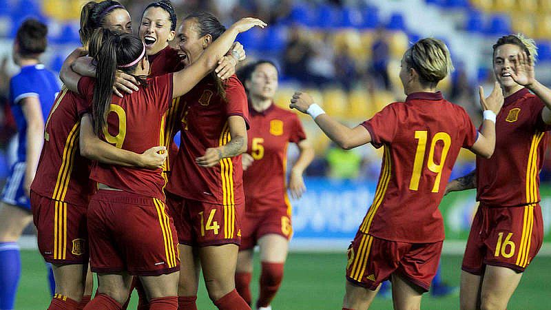 Vilda llama a Irene Guerrero y Esther González para sustituir a Alba Redondo y Nahikari García