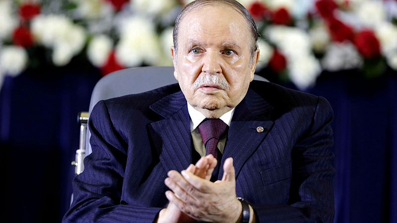 Buteflika dimite como presidente de Argelia tras 20 años en el cargo