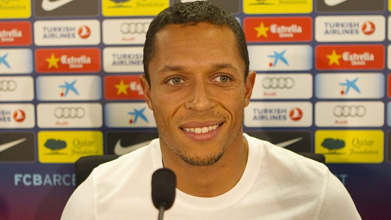 El exbarcelonista Adriano Correia, a juicio por presunto fraude fiscal