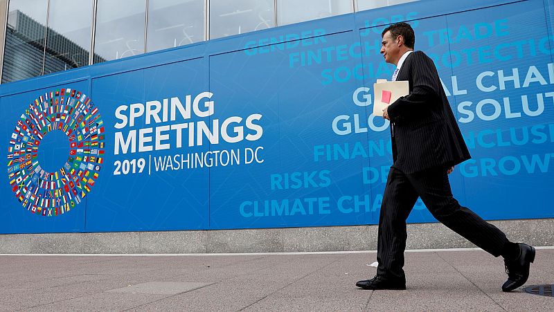 El FMI estima que España resistirá la desaceleración mejor que el resto de las grandes economías de la zona euro