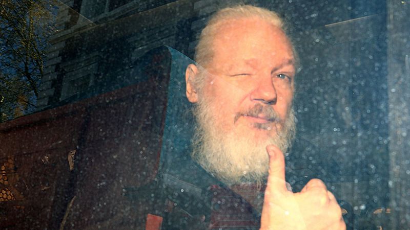 El Gobierno de Ecuador asegura que no conocía la orden de extradición de Estados Unidos para Julian Assange