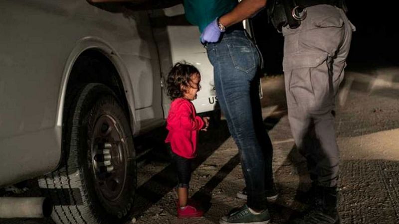 La imagen de la niña hondureña en la frontera entre México y EE.UU. se lleva el World Press Photo 2019