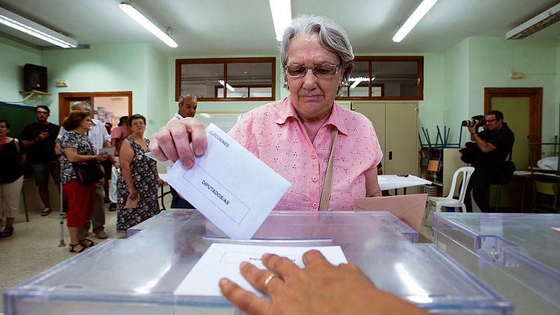 Los agujeros negros de la participación en España