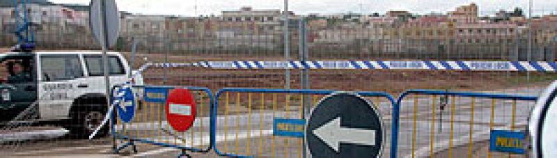 Más de 200 inmigrantes participan en dos asaltos con piedras y palos la valla de Melilla