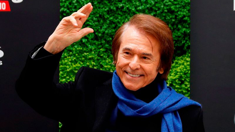 Raphael: "He hecho todo lo que he querido y cada día me levanto con un deseo nuevo"