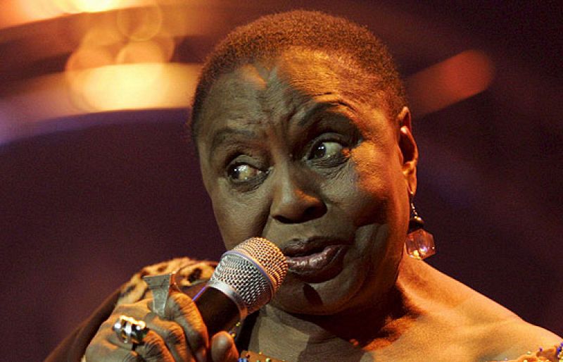 Muere la cantante sudafricana Miriam Makeba, conocida como "la voz de África"