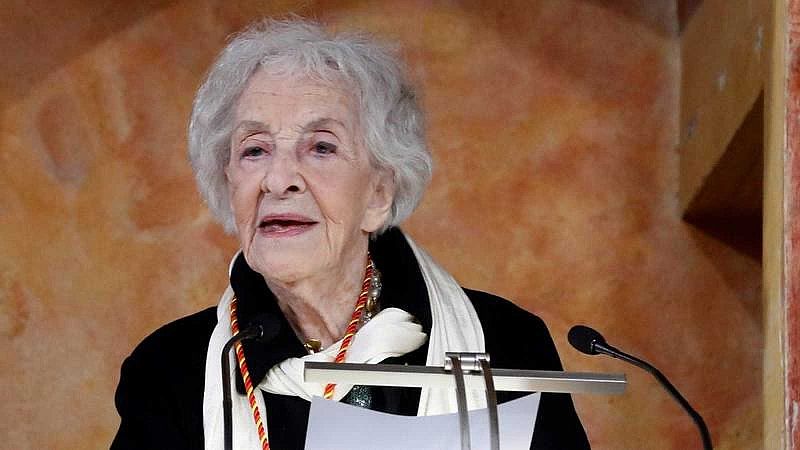 Ida Vitale, la poeta humilde que "don Quijote no imaginó jamás"