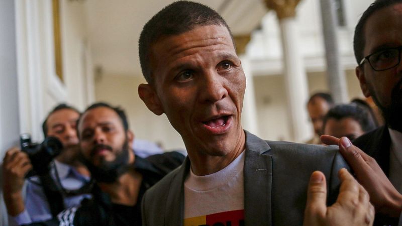 Denuncian la detención del diputado opositor venezolano Gilber Caro que ya estuvo en prisión 17 meses