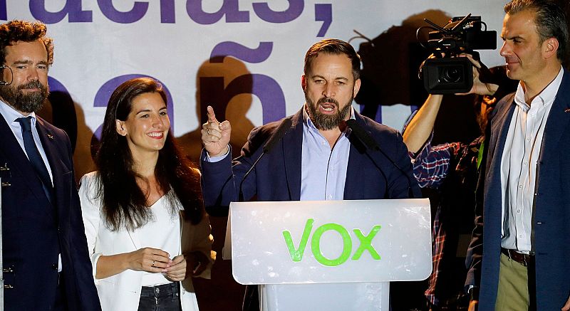 Vox irrumpe en el Congreso con 24 diputados y se sita como quinta fuerza con ms de 2,6 millones de votos