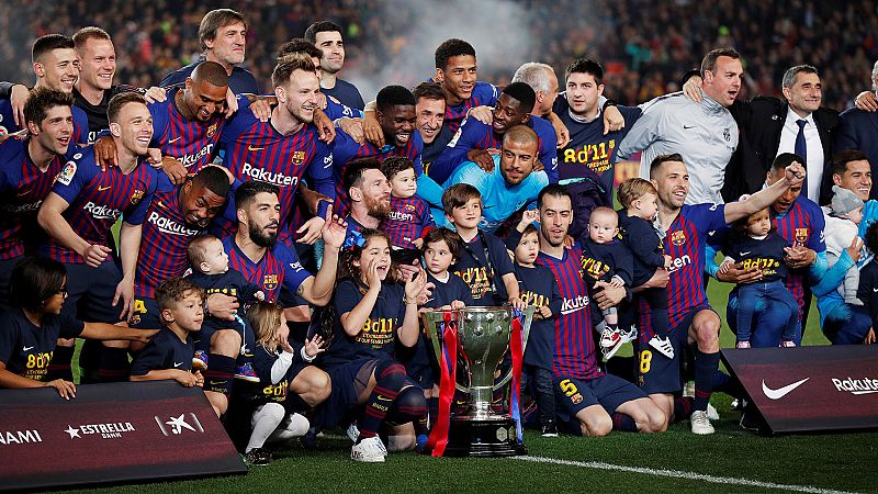 El Barça gana la Liga gracias a la magia infinita de Messi