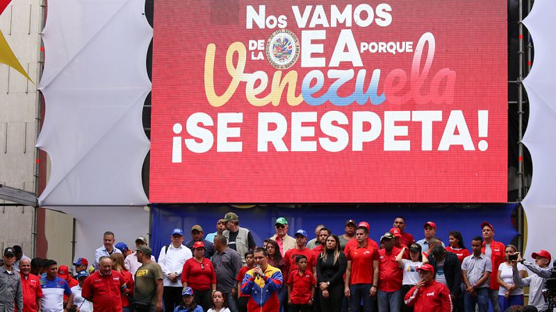 El chavismo celebra en las calles la salida de Venezuela de la OEA