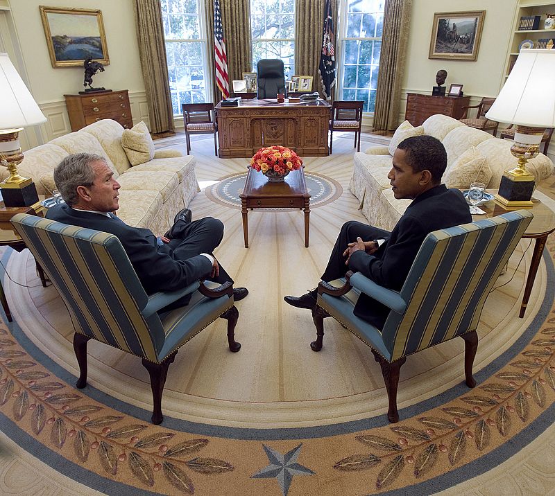 Obama urge a Bush a acudir en ayuda de la industria automovilística