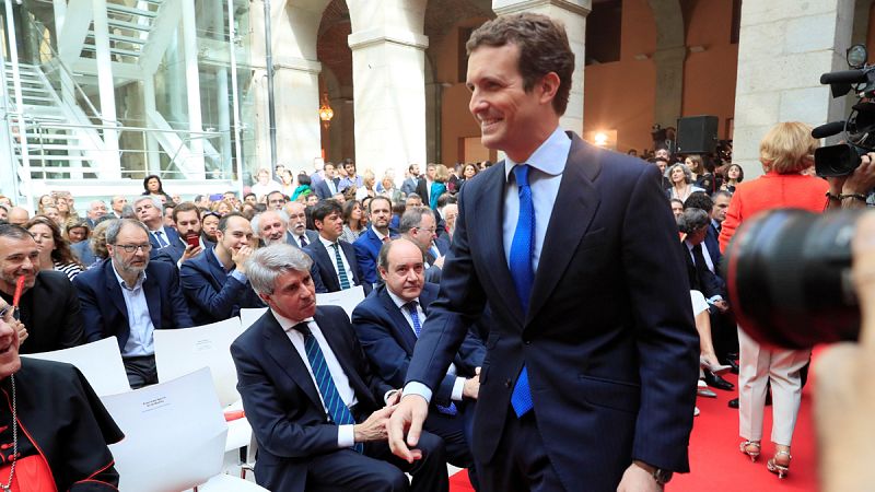 Garrido acusa a Casado de ser "el único tránsfuga" por "destruir" y convertir al PP en el "Vox azul"