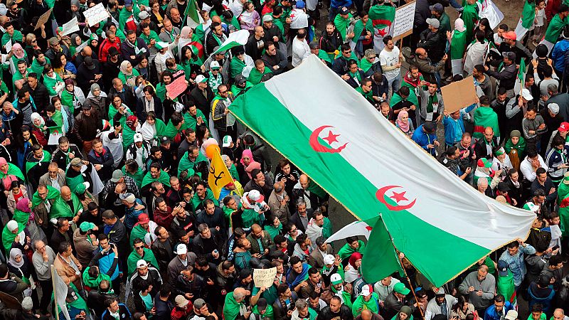 Detienen al hermano de Bouteflika y a dos generales próximos a su clan