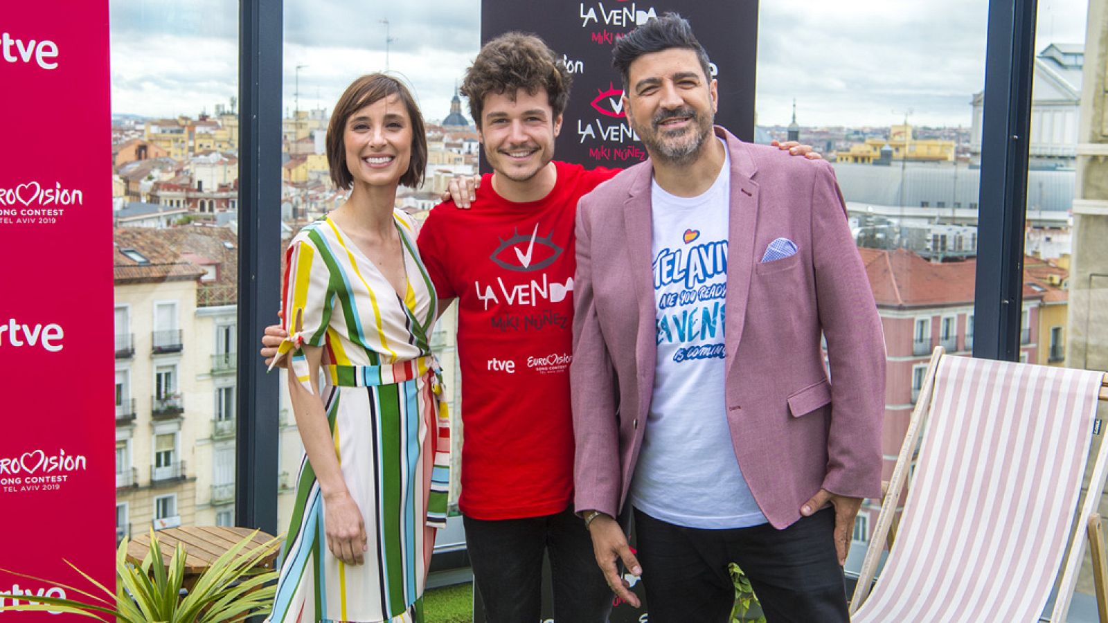 Telediario - Así ha sido la despedida de Miki antes de viajar a Tel Aviv