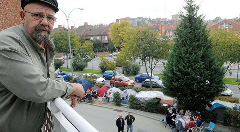 Ya son más de 2.000 los que acampan por un piso del 'Pocero de Fuenlabrada'