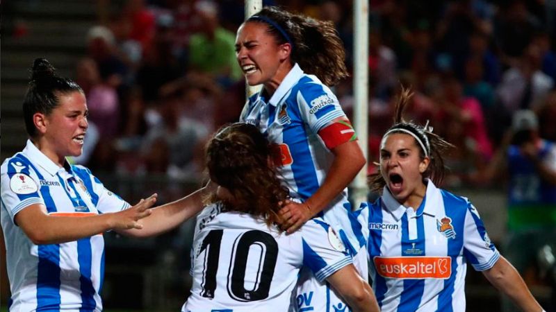 La Real Sociedad remonta al Atlético y se lleva el primer título de su historia