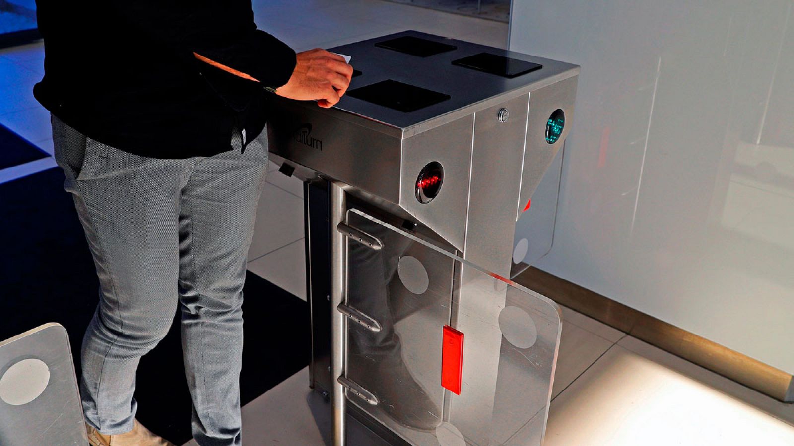 Las empresas afrontan con incertidumbre la puesta en marcha del control horario