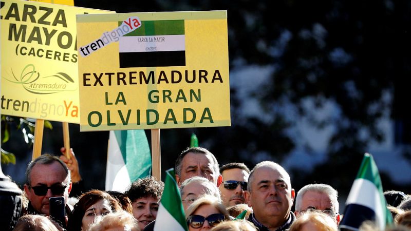 Extremadura: el tropiezo constante de un tren encallado