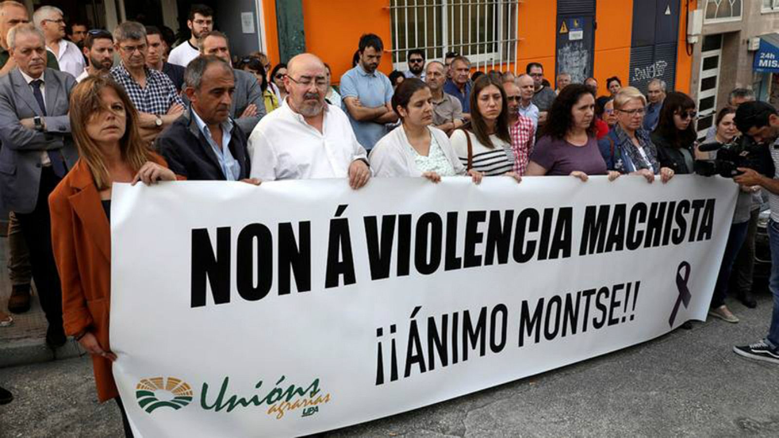 Intervenida de urgencia la mujer apuñalada en Vimianzo | Ver