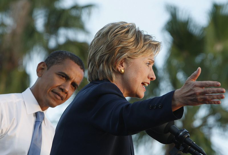 Obama piensa en Hillary Clinton como secretaria de Estado, según la NBC