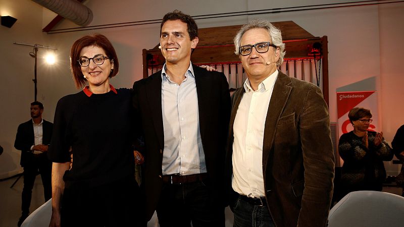 Rivera hace oídos sordos a la petición de abstención del PSOE: "Todo es un paripé. Tiene el gobierno hecho"