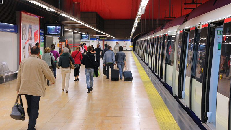 El lunes arrancan los paros de 24 horas en el Metro de Madrid con un 61% de servicios mínimos
